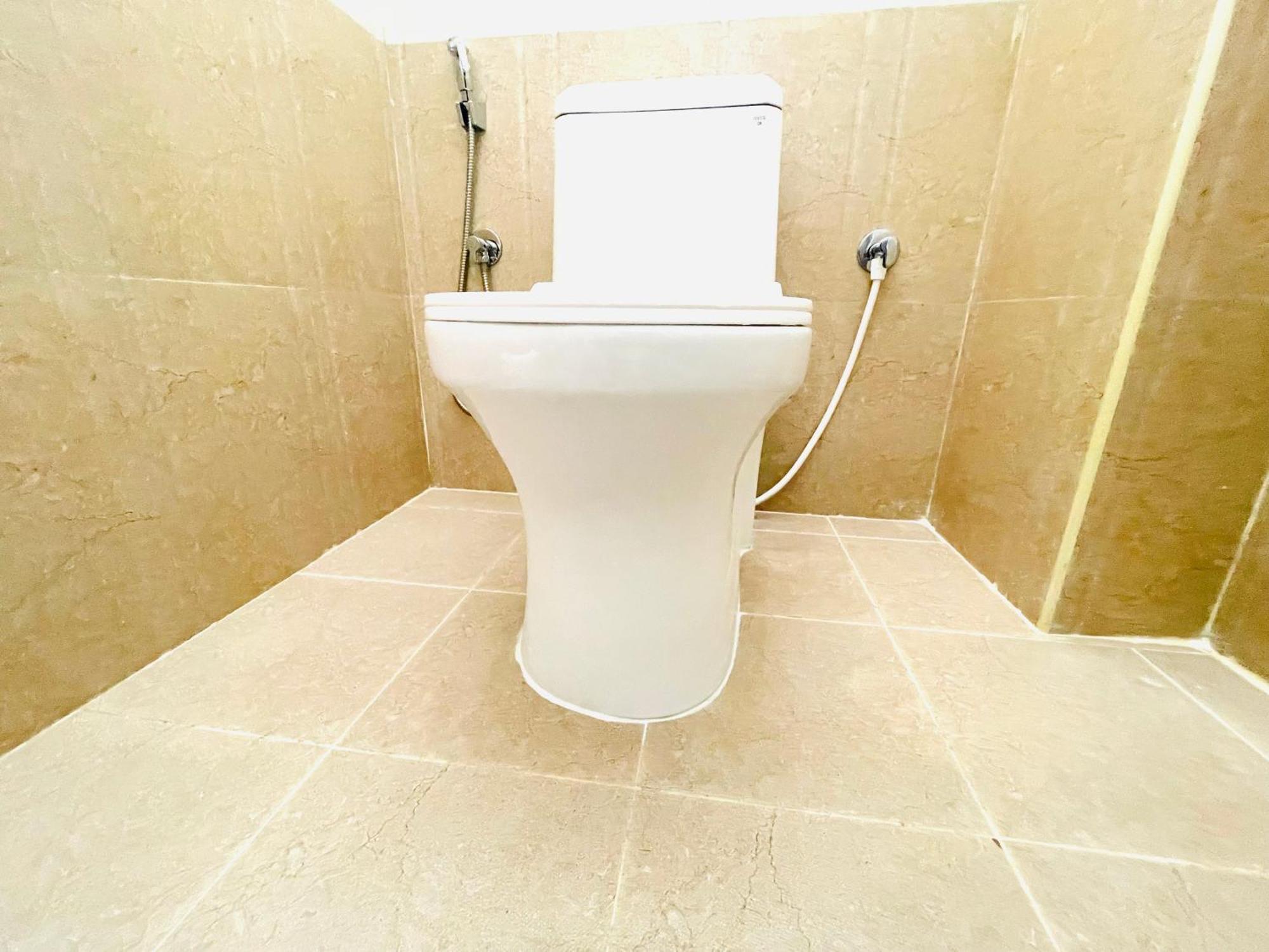 Pearl Stays, Tirupati - Very Convenient For The People Coming From Bangalore And Chennai - You Can Skip City Traffic While Reaching Any Temple In Tirupati - Covered Parking - 24Hrs Front Desk And Hot Water - Free Wifi - Flexible Checkin-In Check-Out Екстериор снимка