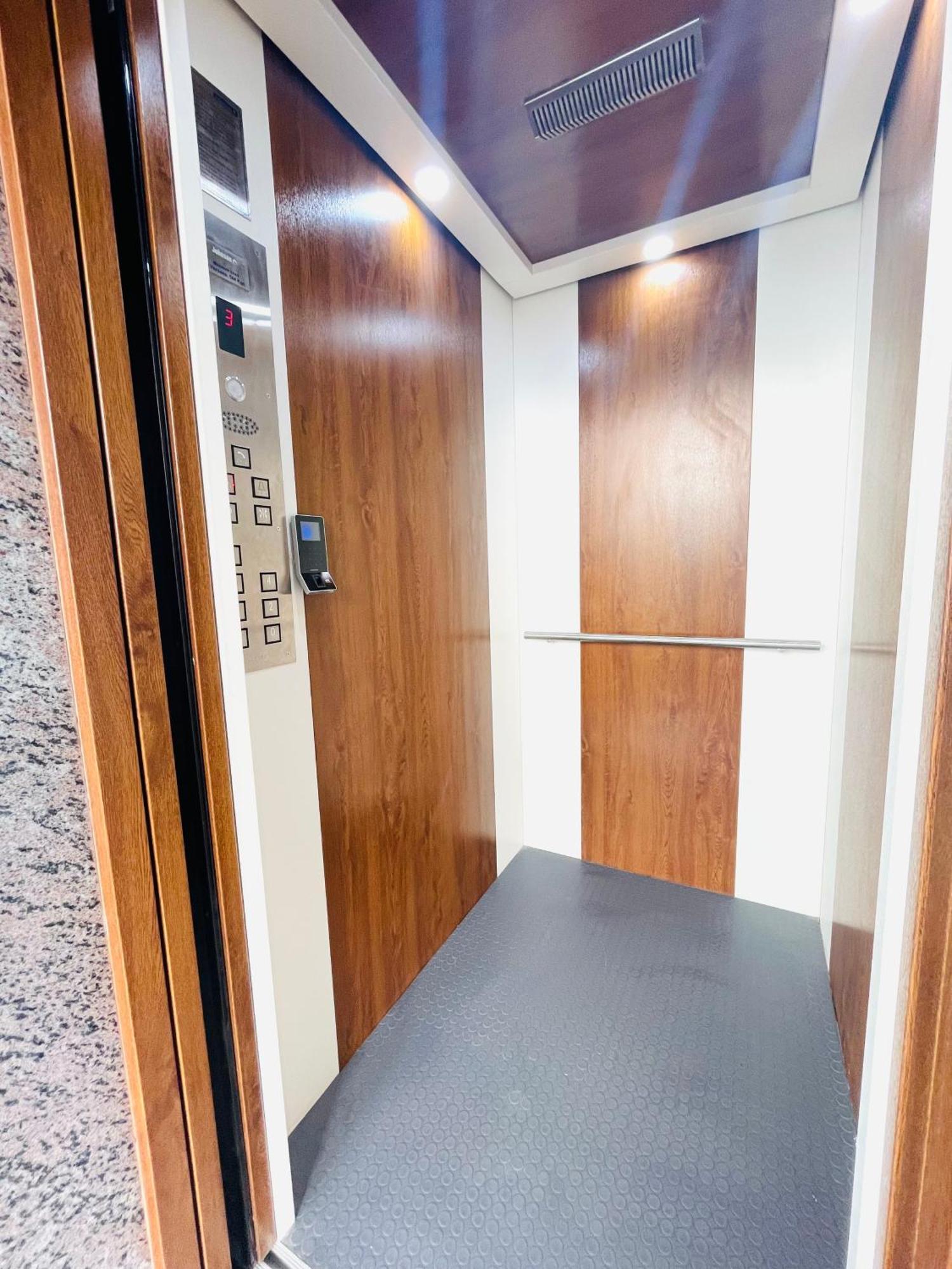 Pearl Stays, Tirupati - Very Convenient For The People Coming From Bangalore And Chennai - You Can Skip City Traffic While Reaching Any Temple In Tirupati - Covered Parking - 24Hrs Front Desk And Hot Water - Free Wifi - Flexible Checkin-In Check-Out Екстериор снимка