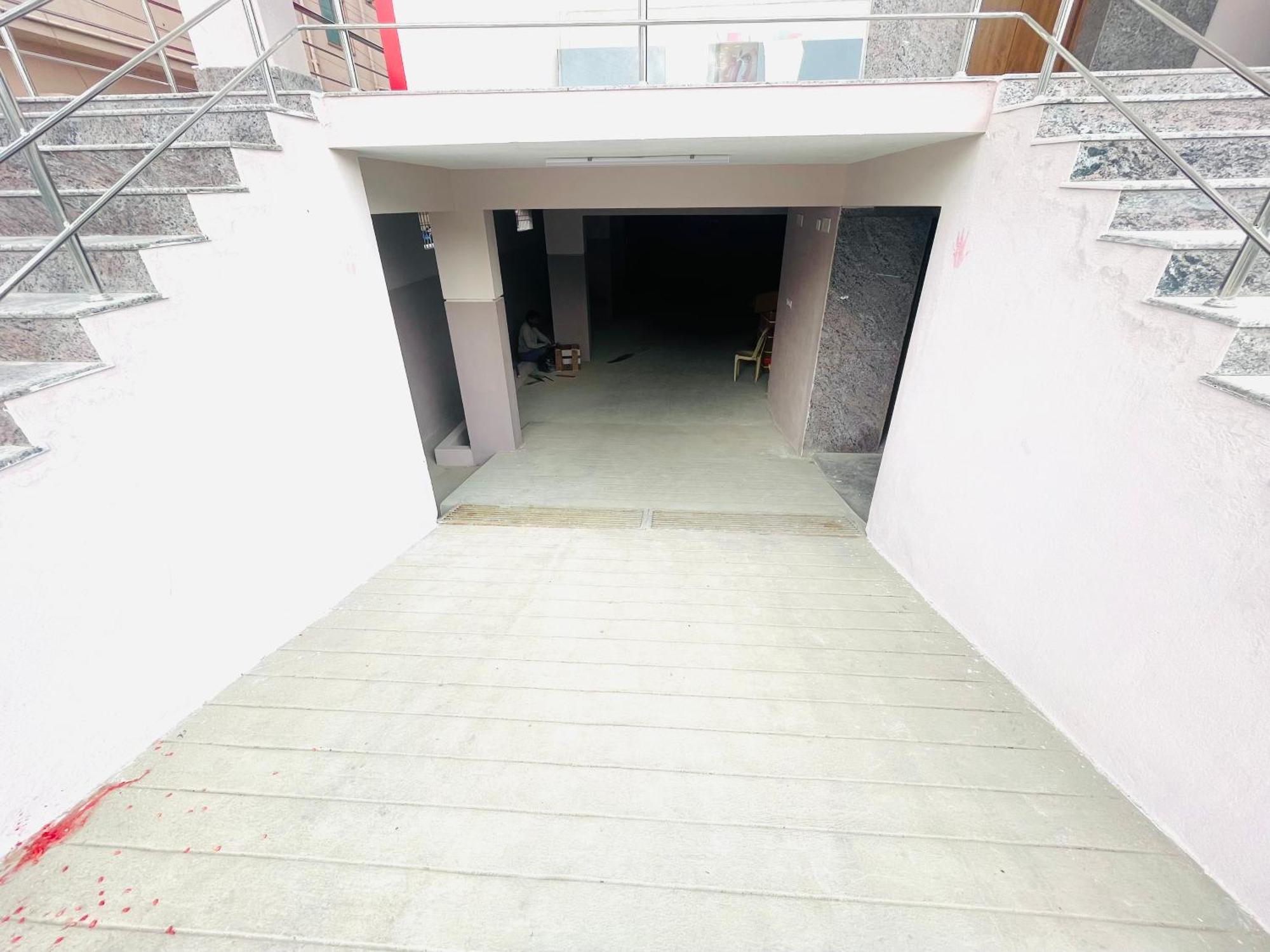 Pearl Stays, Tirupati - Very Convenient For The People Coming From Bangalore And Chennai - You Can Skip City Traffic While Reaching Any Temple In Tirupati - Covered Parking - 24Hrs Front Desk And Hot Water - Free Wifi - Flexible Checkin-In Check-Out Екстериор снимка